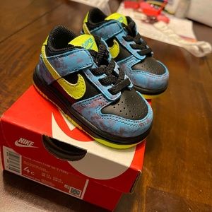 Kids Nike Dunk Low SE 2 (TODDLER SIZE ONLY)